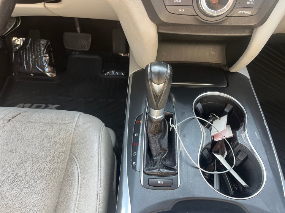 Used 2014 Acura MDX w/ Technology Package AWD/4WD image 20