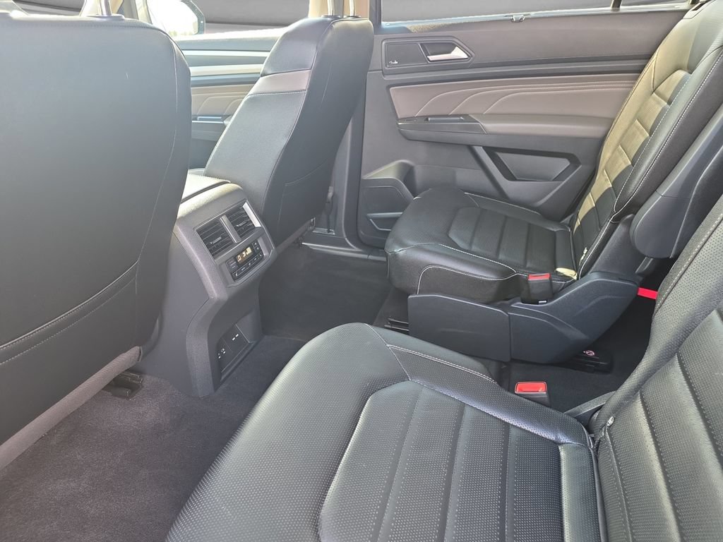 Used 2023 Volkswagen Atlas SEL Premium AWD/4WD image 14