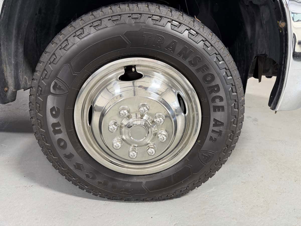 Used 2012 RAM 3500 ST w/ Chrome Appearance Group AWD/4WD image 2