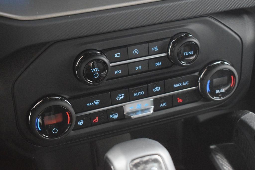 Used 2023 Ford Bronco Raptor image 26