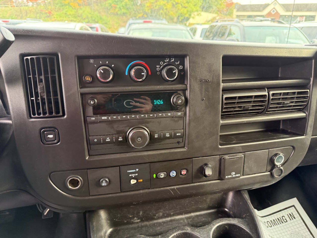 Used 2019 Chevrolet Express 3500 Extended w/ Driver Convenience Package RWD image 20