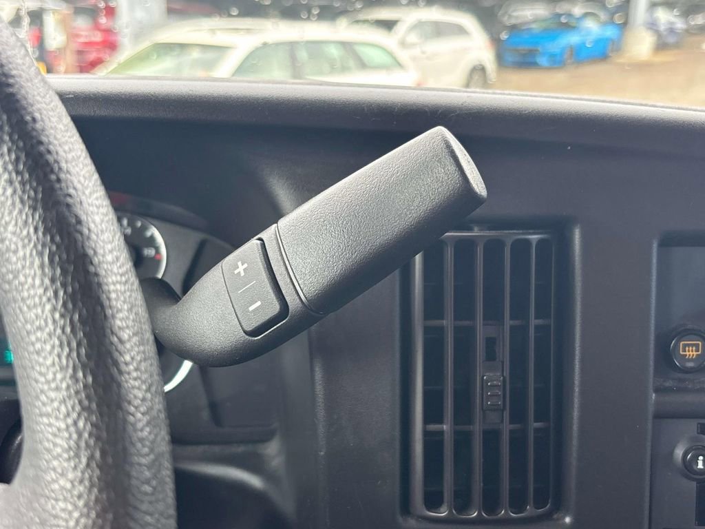 Used 2022 Chevrolet Express 3500 LT w/ LT Preferred Equipment Group image 28