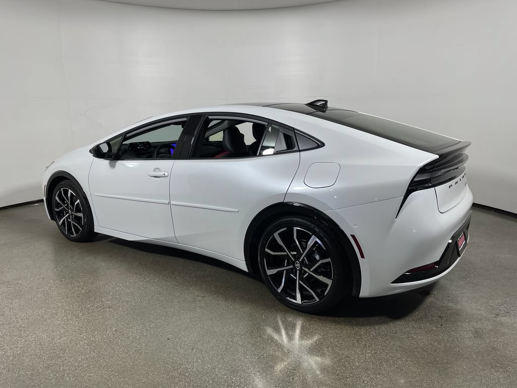 New 2027 Toyota Prius Plug-In Hybrid w/ Limited Premium Package FWD image 5