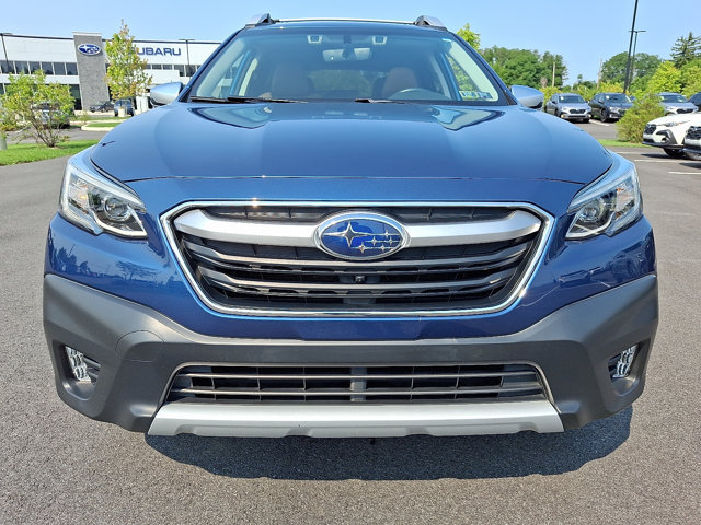 Used 2022 Subaru Outback Touring AWD/4WD image 2