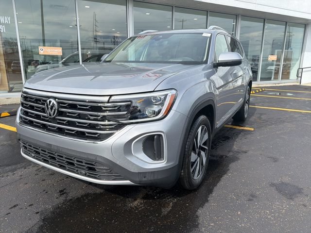 New 2026 Volkswagen Atlas SEL AWD/4WD image 2