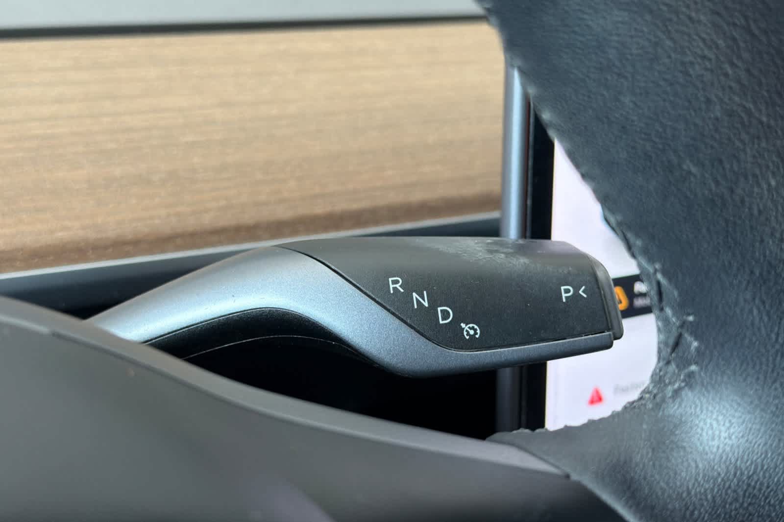 Used 2021 Tesla Model Y Long Range AWD/4WD image 24
