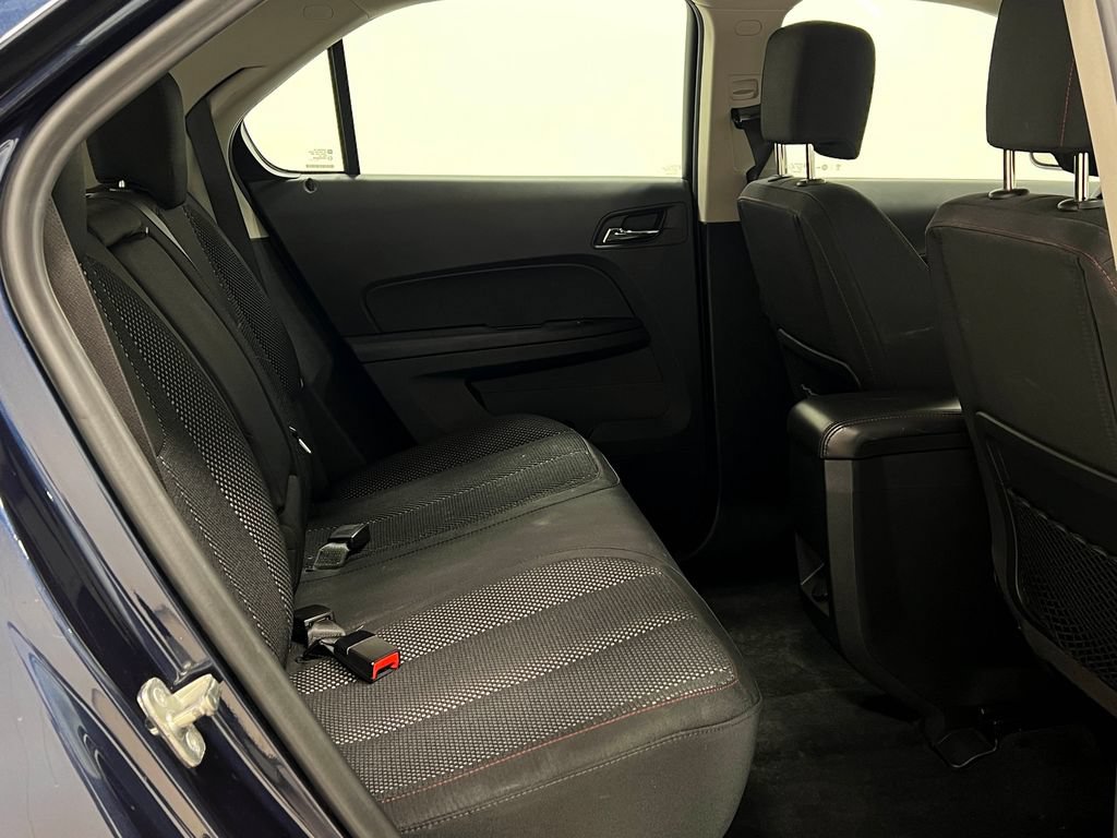 Used 2017 Chevrolet Equinox LS FWD image 31