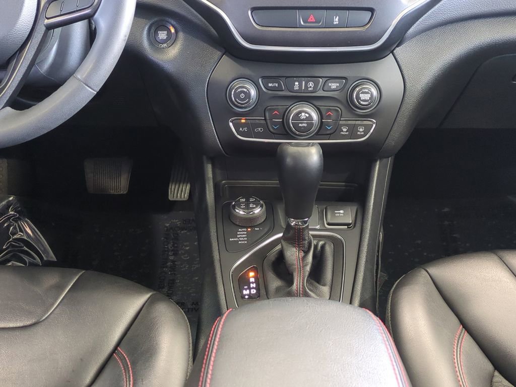 Certified 2022 Jeep Cherokee Trailhawk image 20