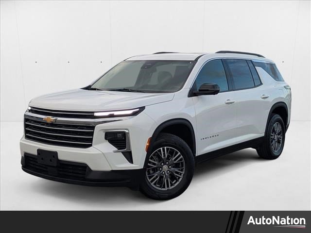 Used 2024 Chevrolet Traverse LT