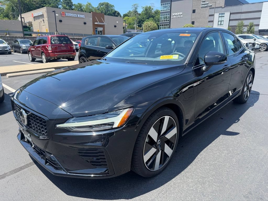 Used 2024 Volvo S60 T8 Core w/ Climate Package