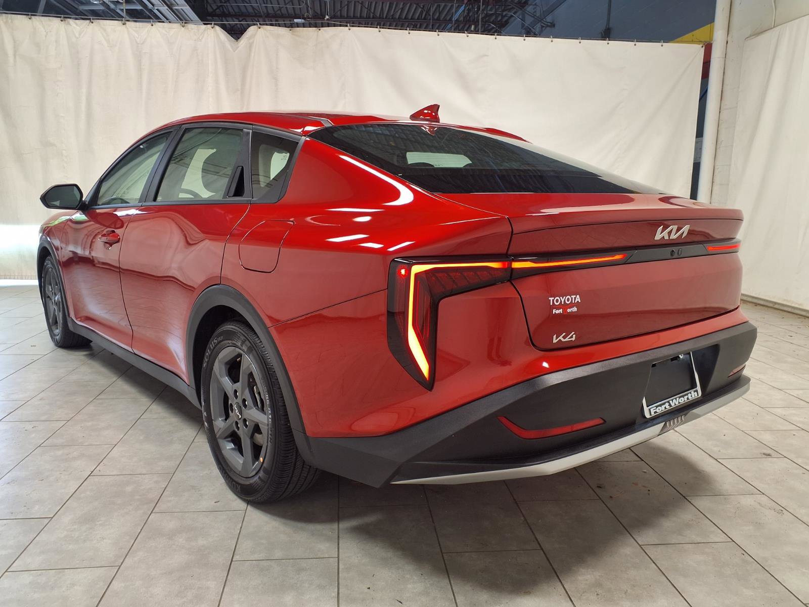 Used 2025 Kia K4 LXS FWD image 7