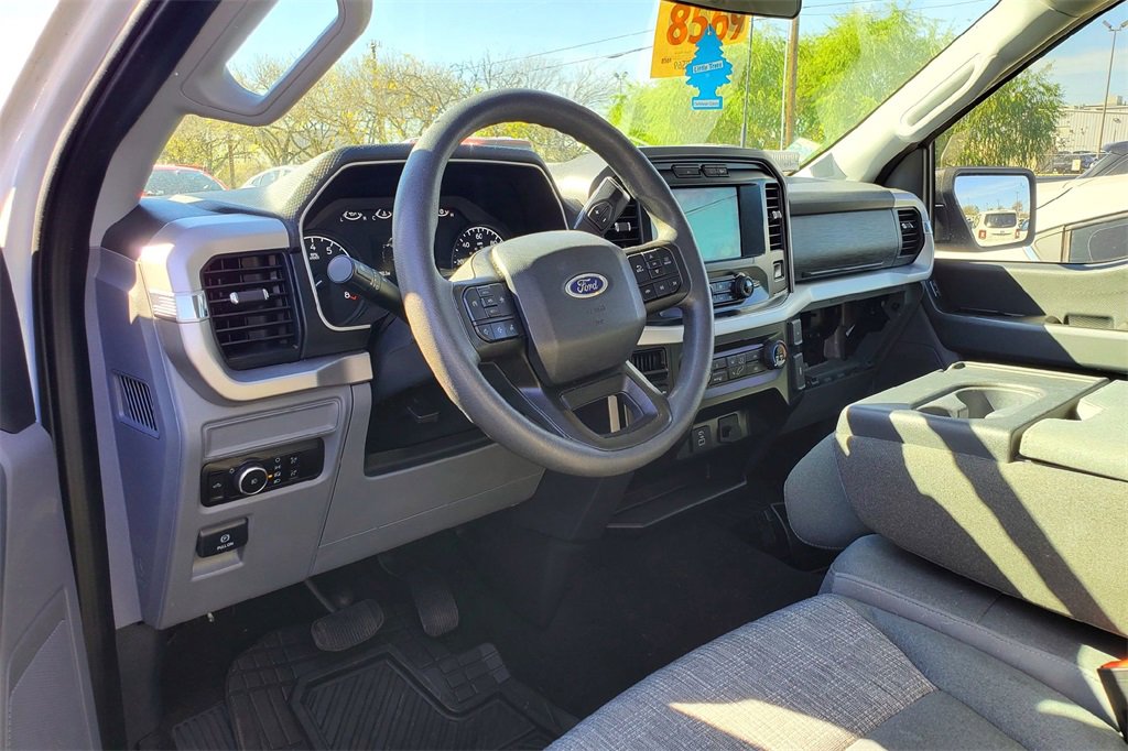 Used 2023 Ford F150 XLT image 9