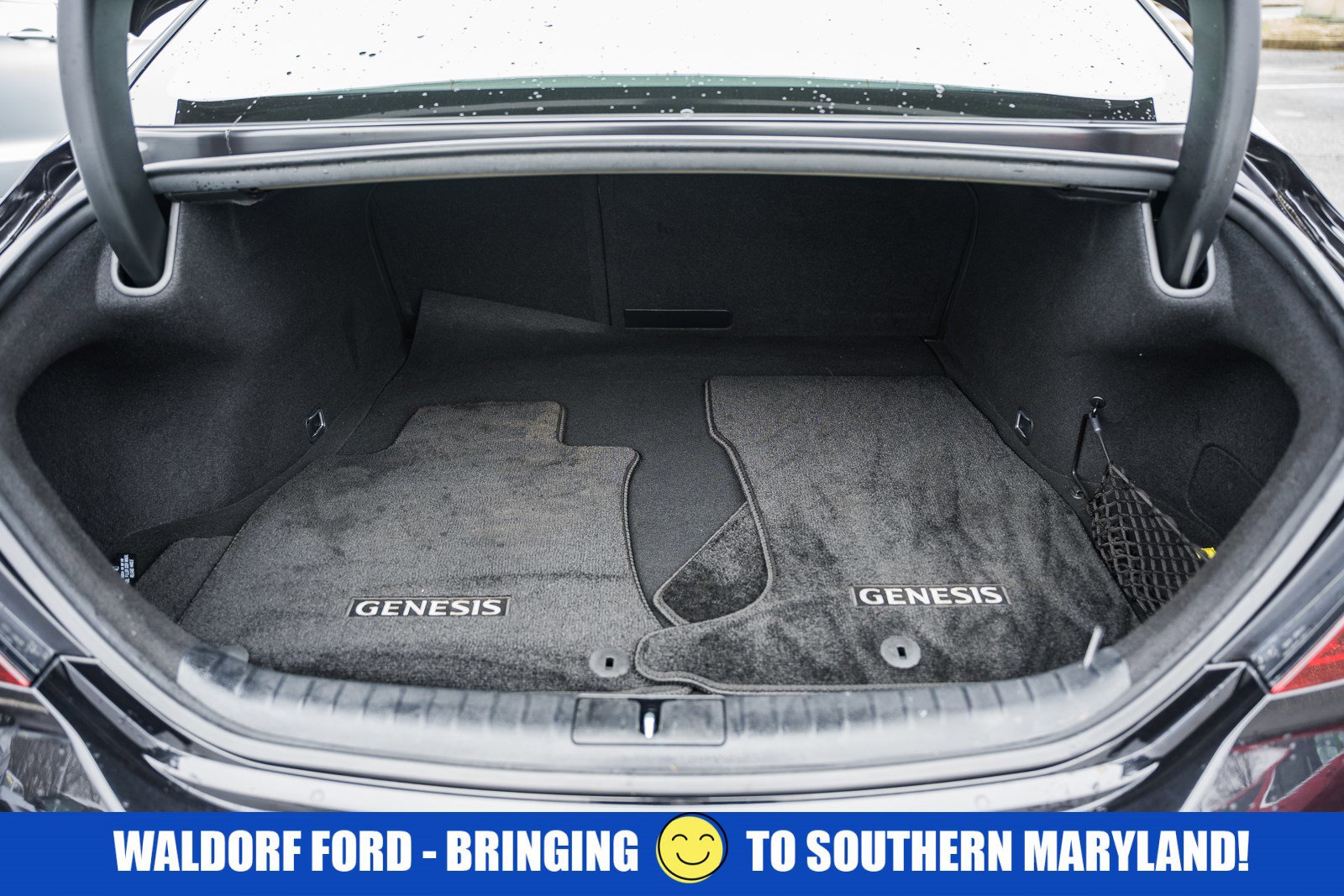 Used 2023 Genesis G70 3.3T w/ Sport Prestige Package image 10