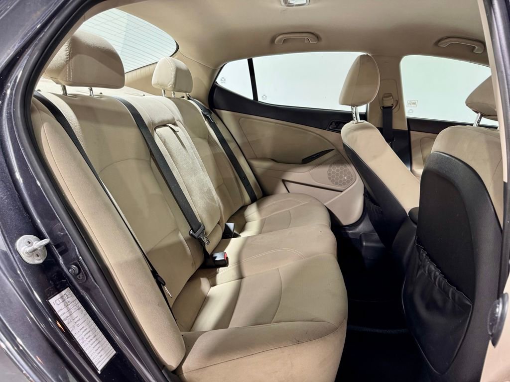 Used 2015 Kia Optima LX image 25