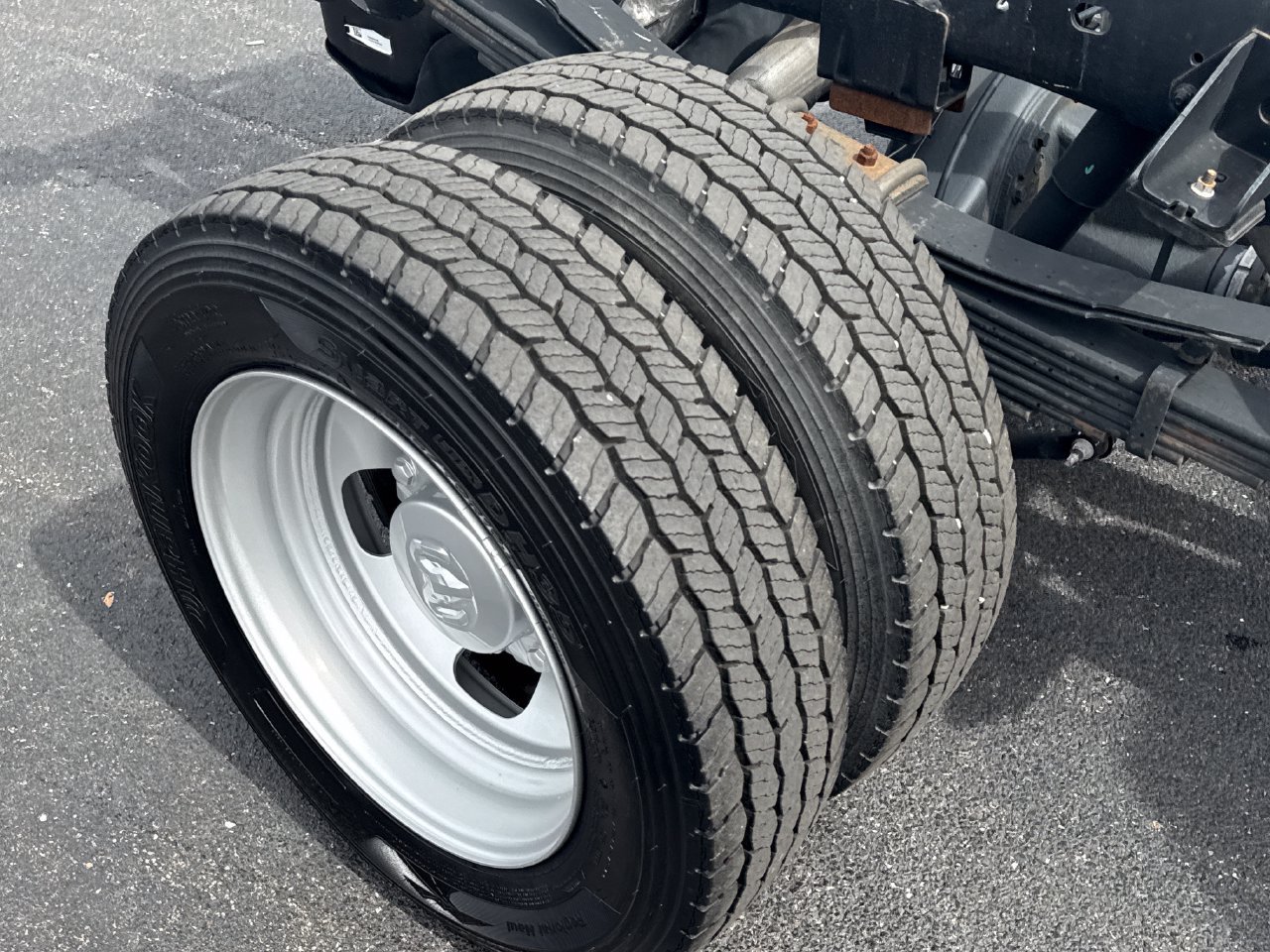 Used 2024 RAM 5500 SLT w/ Quick Order Package 27G SLT AWD/4WD image 10