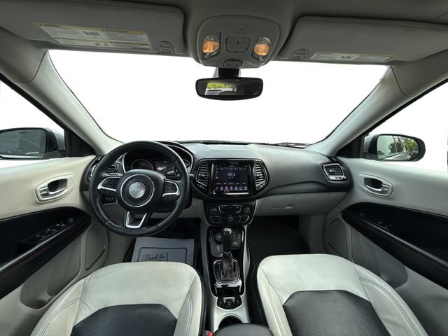 Used 2017 Jeep Compass Limited AWD/4WD image 14