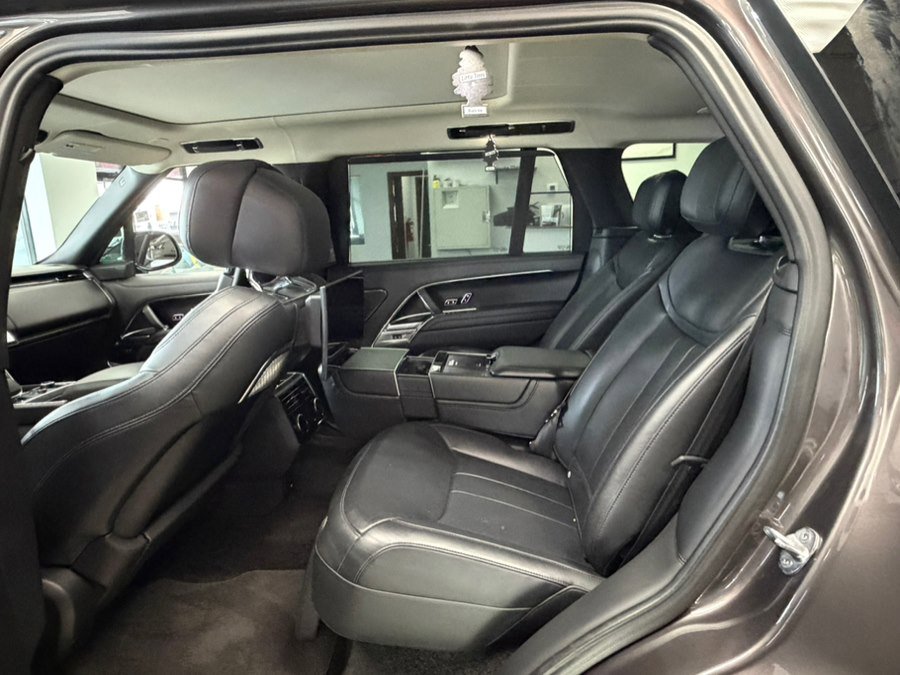 Used 2022 Land Rover Range Rover Long Wheelbase First Edition AWD/4WD image 26