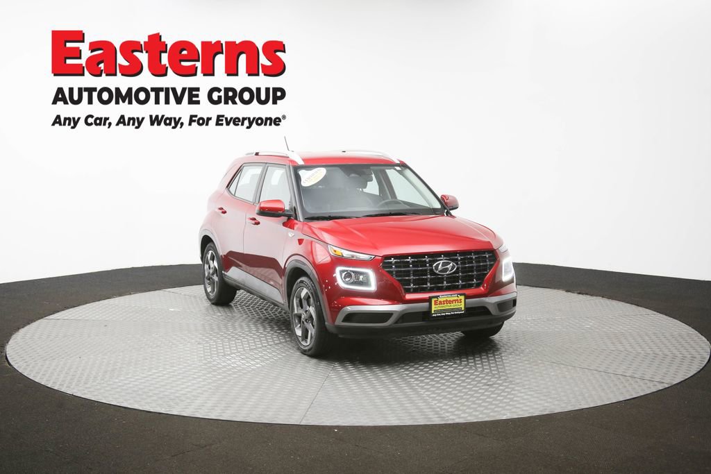 Used 2025 Hyundai Venue Limited FWD image 50