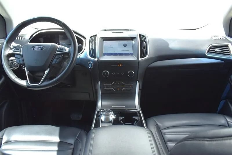 Used 2020 Ford Edge SEL AWD/4WD image 13