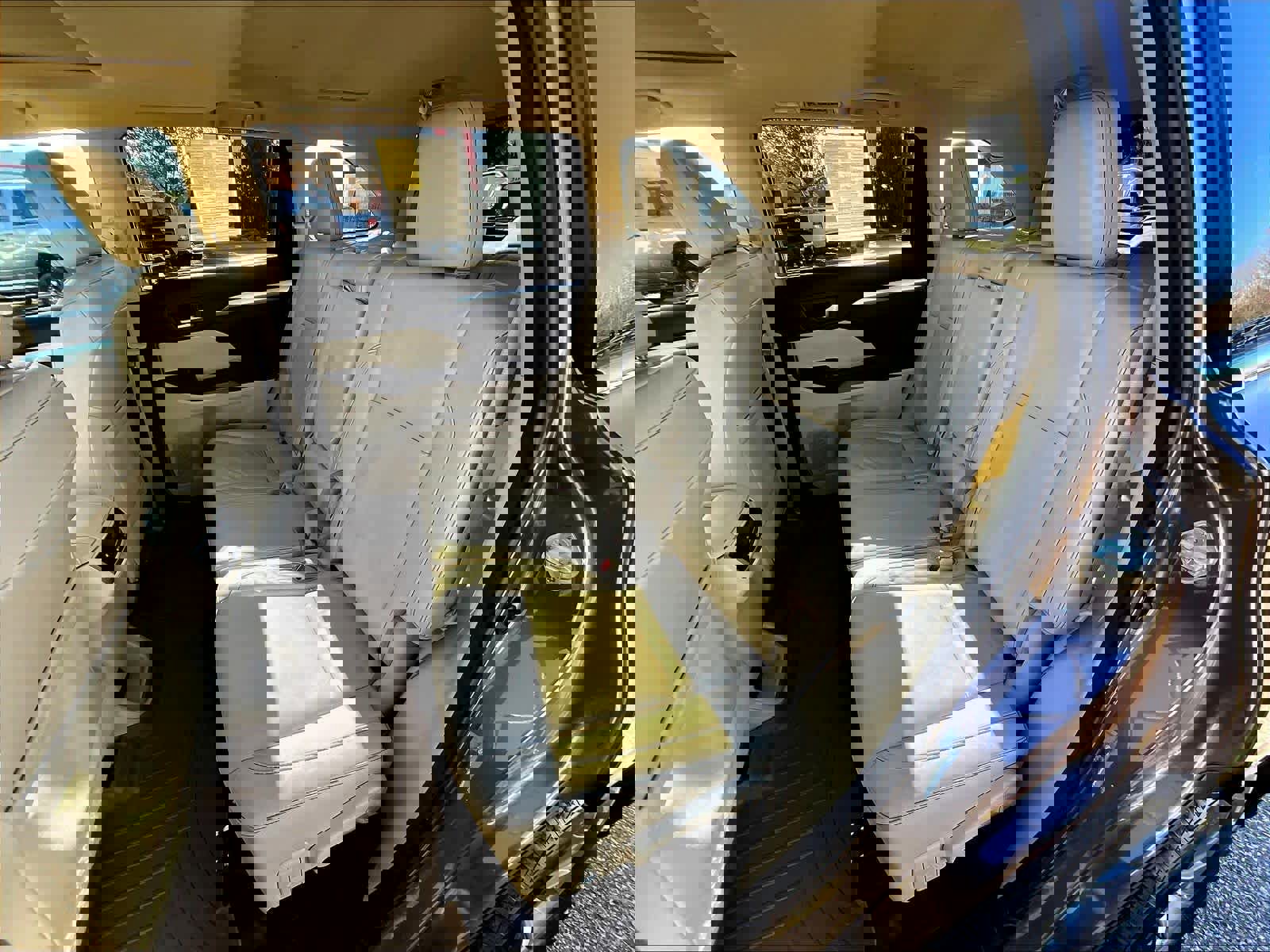 Used 2017 Toyota Highlander XLE image 15