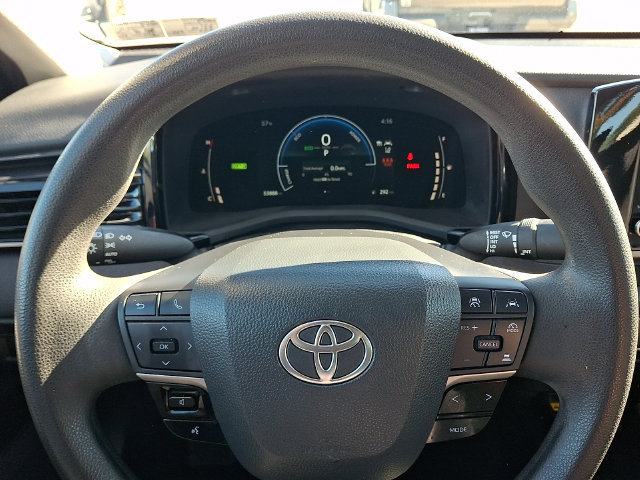 Certified 2025 Toyota Camry LE FWD image 18