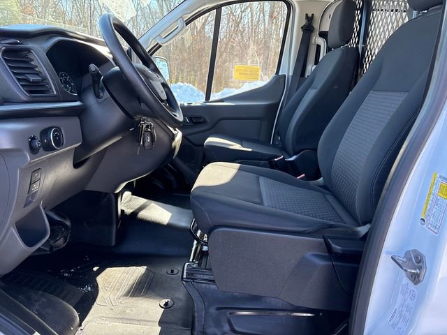 Used 2024 Ford Transit 250 Low Roof AWD w/ Exterior Upgrade Package image 32