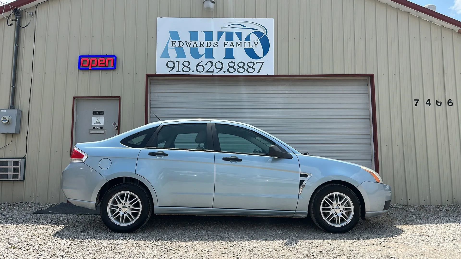 Used 2008 Ford Focus SE image 10