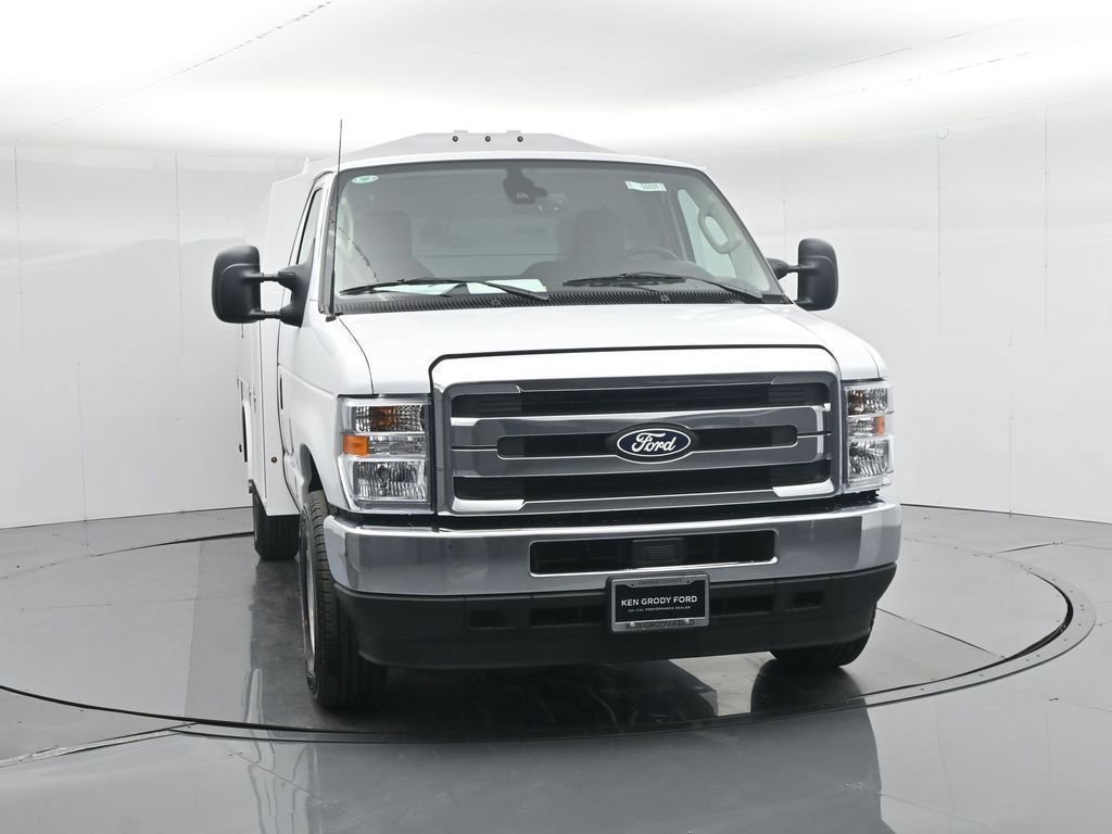 New 2026 Ford E-350 and Econoline 350 Super Duty w/ Power Equipment Group RWD image 89