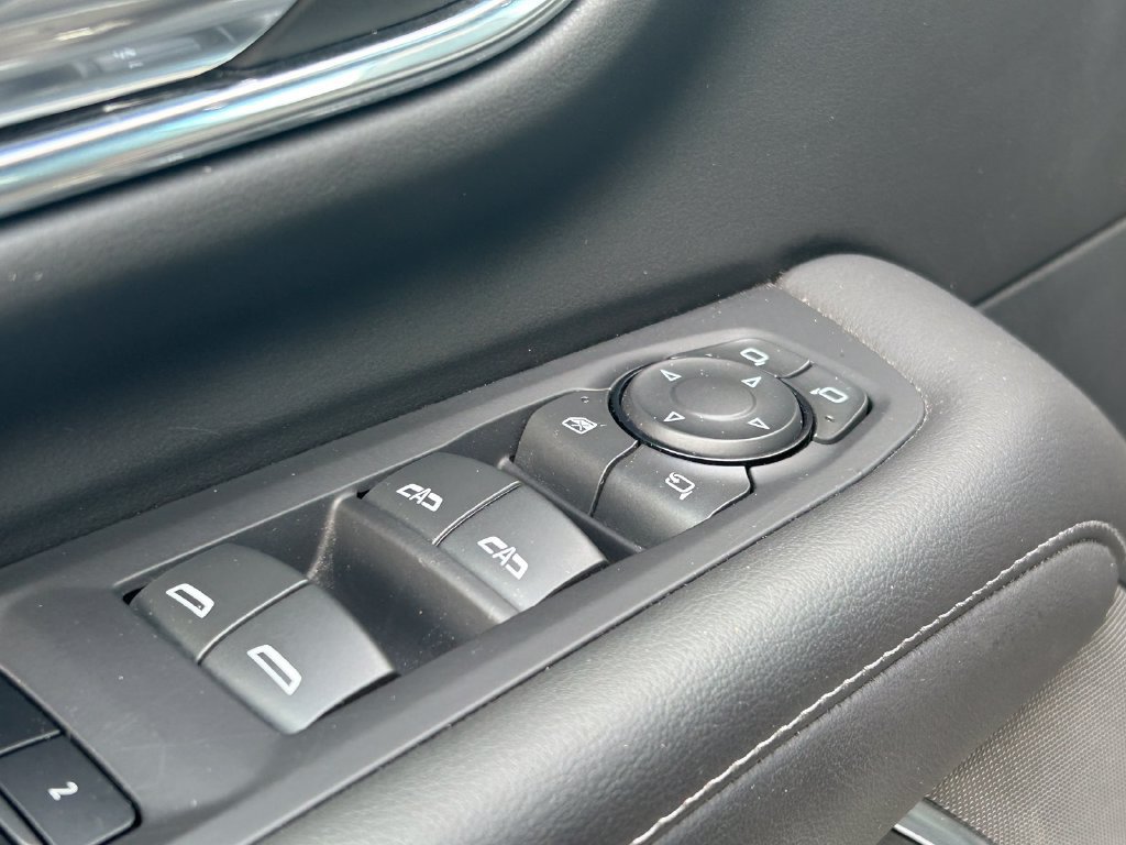 Used 2024 Chevrolet Tahoe LT w/ Luxury Package RWD image 26