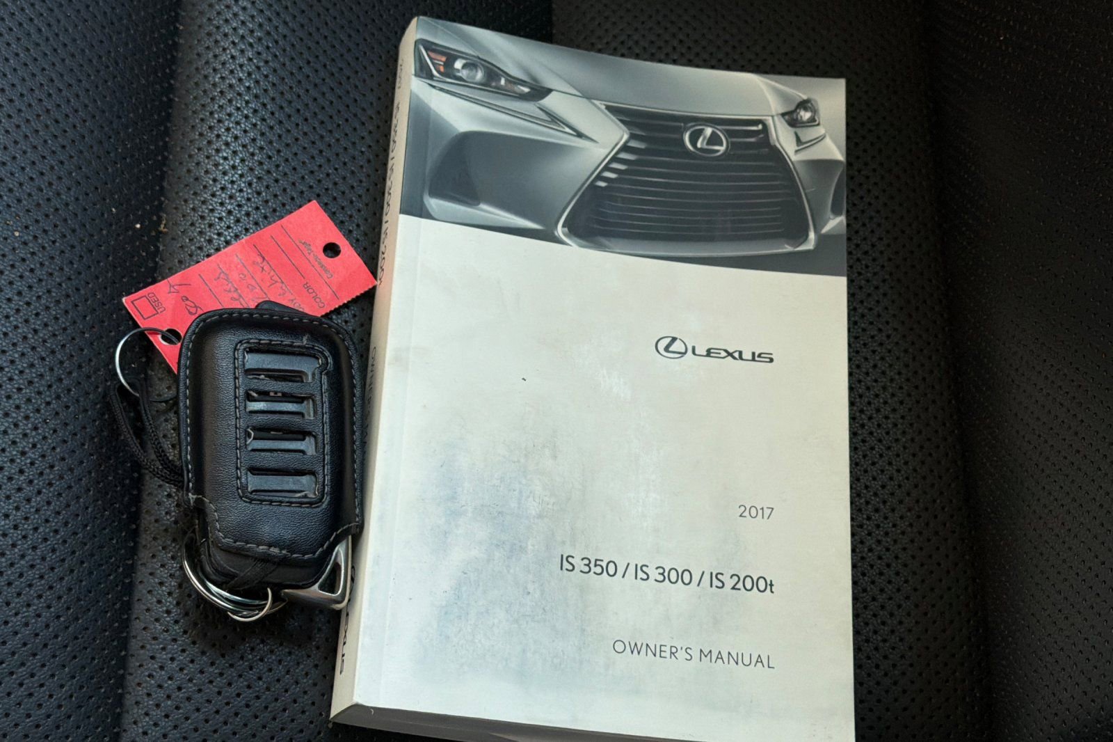 Used 2017 Lexus IS 200t RWD image 4