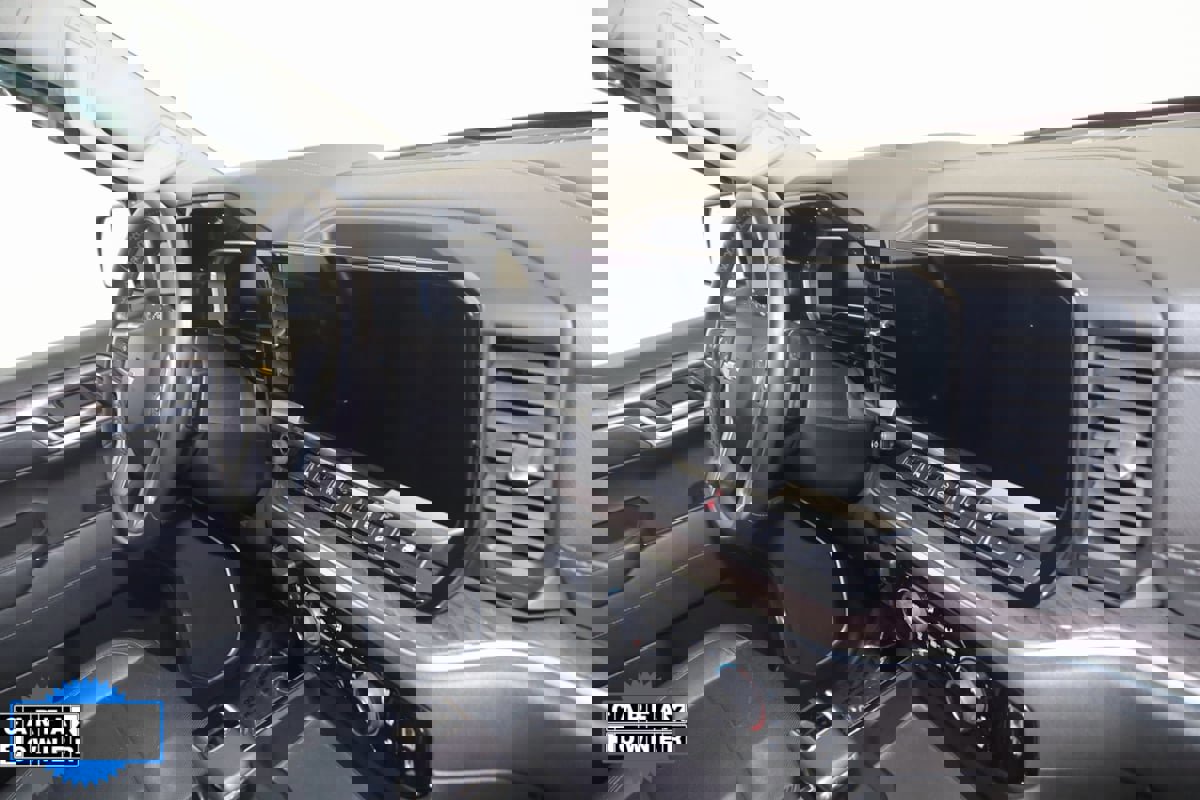 Used 2022 Chevrolet Silverado 1500 LTZ w/ LTZ Premium Package image 43