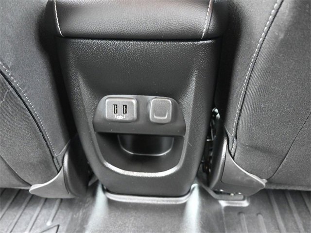 Used 2022 Chevrolet Colorado LT w/ LT Convenience Package image 24