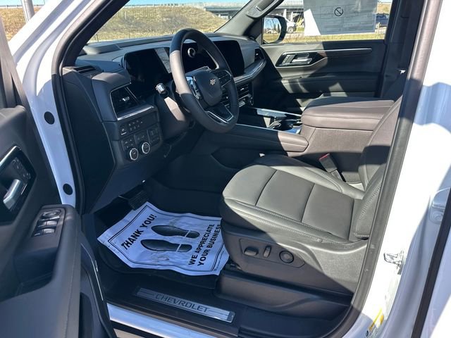 New 2026 Chevrolet Suburban LT w/ Comfort Package image 9