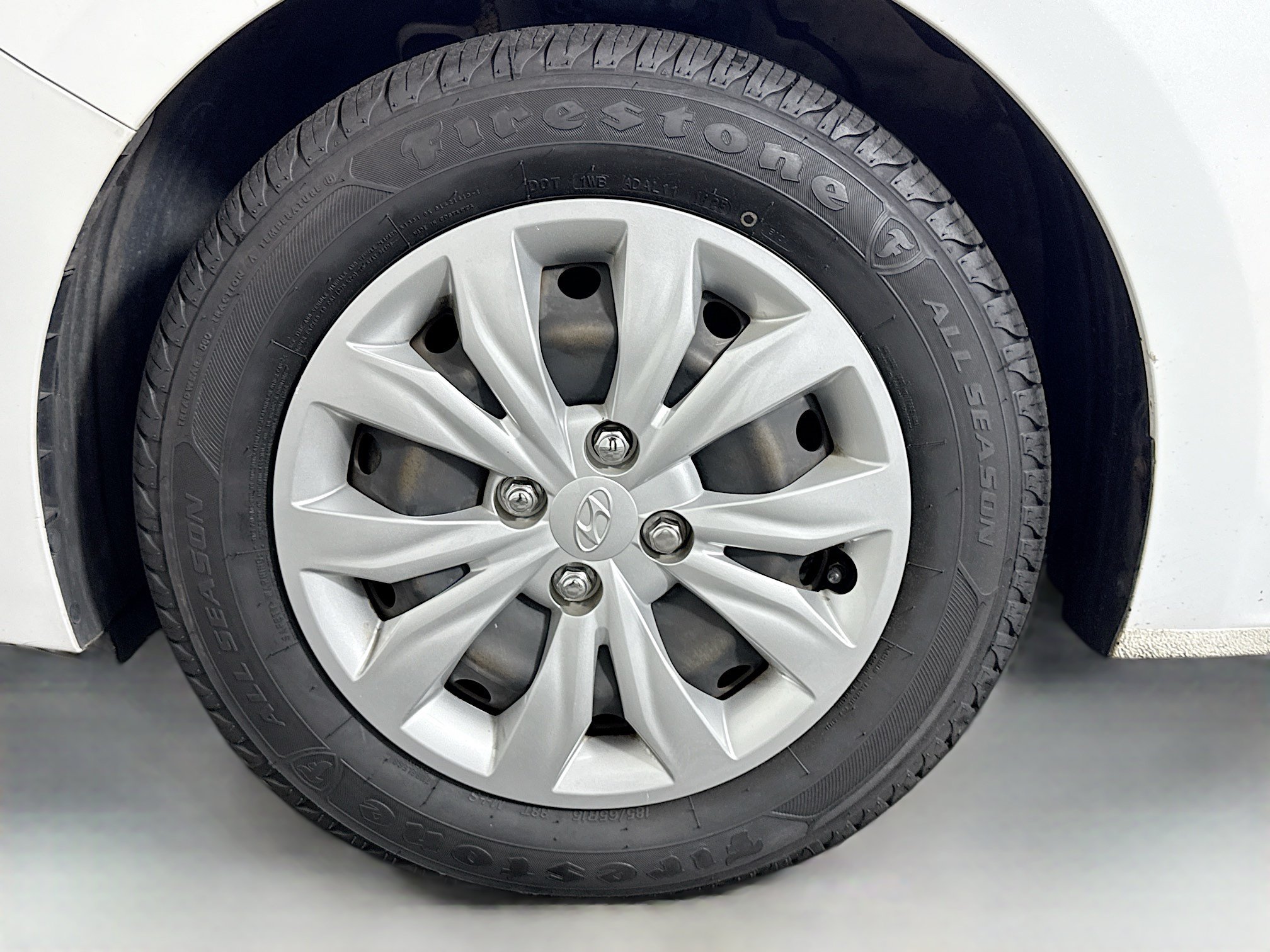 Used 2021 Hyundai Accent SE FWD image 28