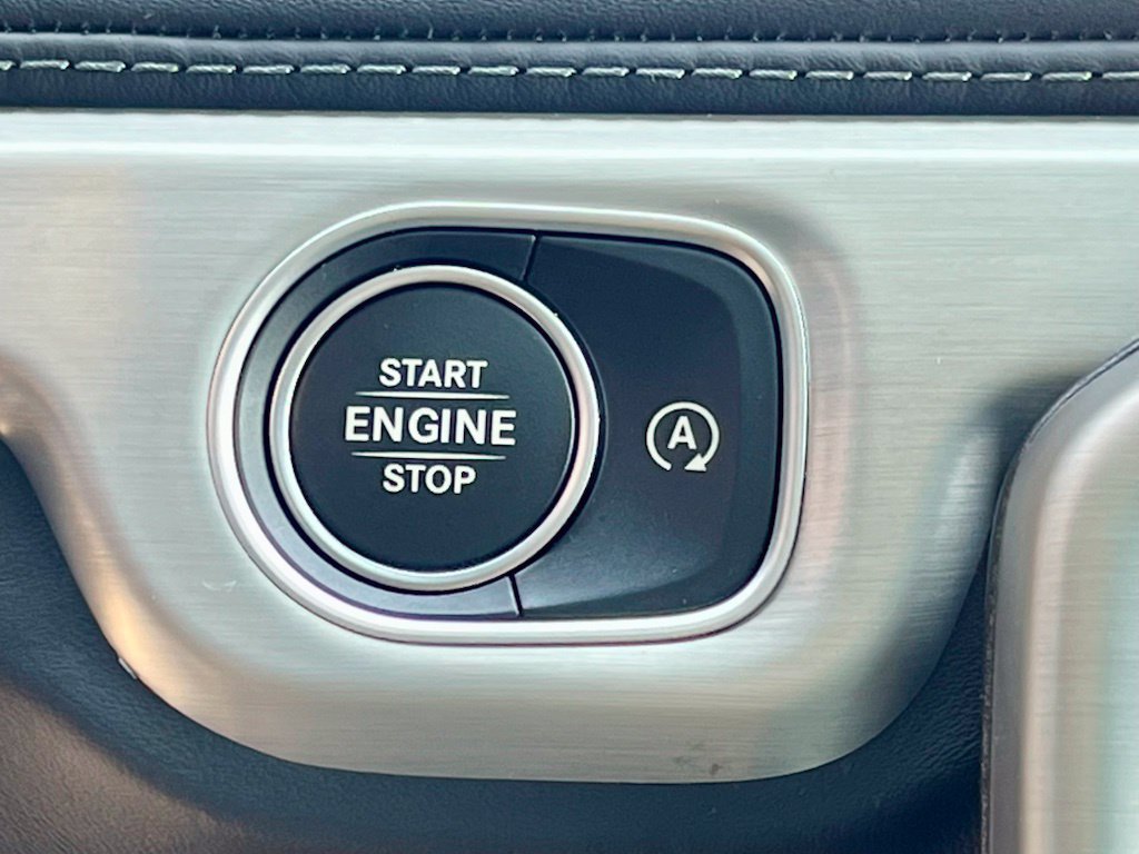 Certified 2025 Mercedes-Benz G 63 AMG 4MATIC image 36