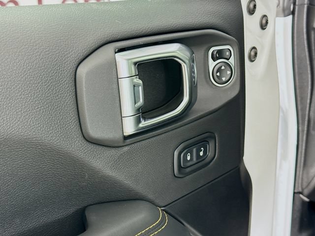 New 2026 Jeep Wrangler Unlimited Sahara AWD/4WD image 18
