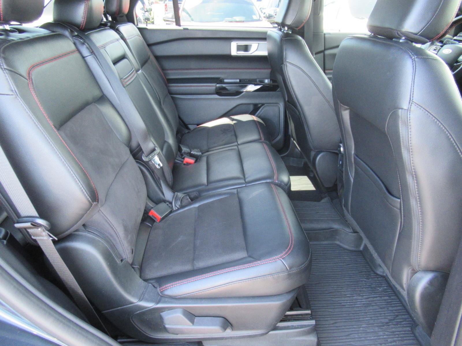 Used 2022 Ford Explorer ST-Line w/ Class IV Trailer Tow Package RWD image 35