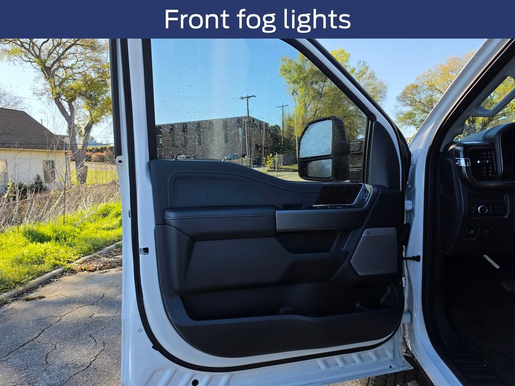 Used 2026 Ford F250 Lariat w/ Black Appearance Package image 24