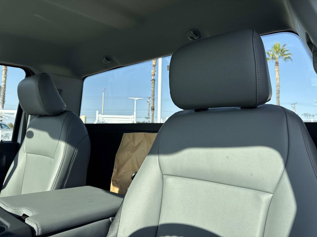 New 2026 Ford F450 XL w/ XL Chrome Package image 15