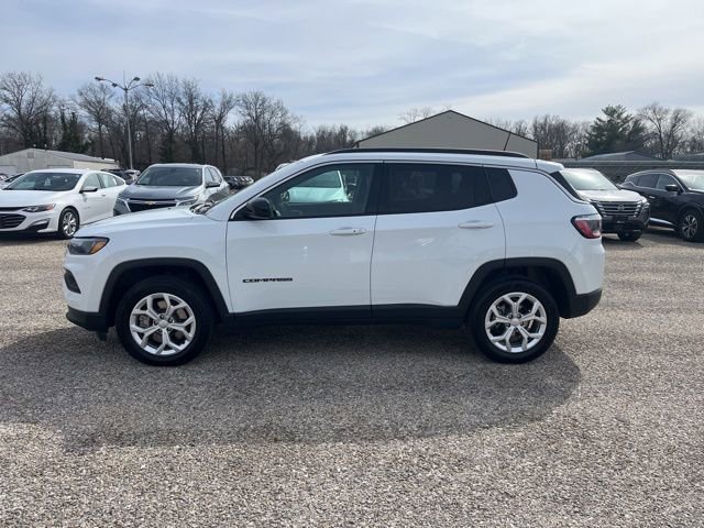 Used 2024 Jeep Compass Latitude image 6