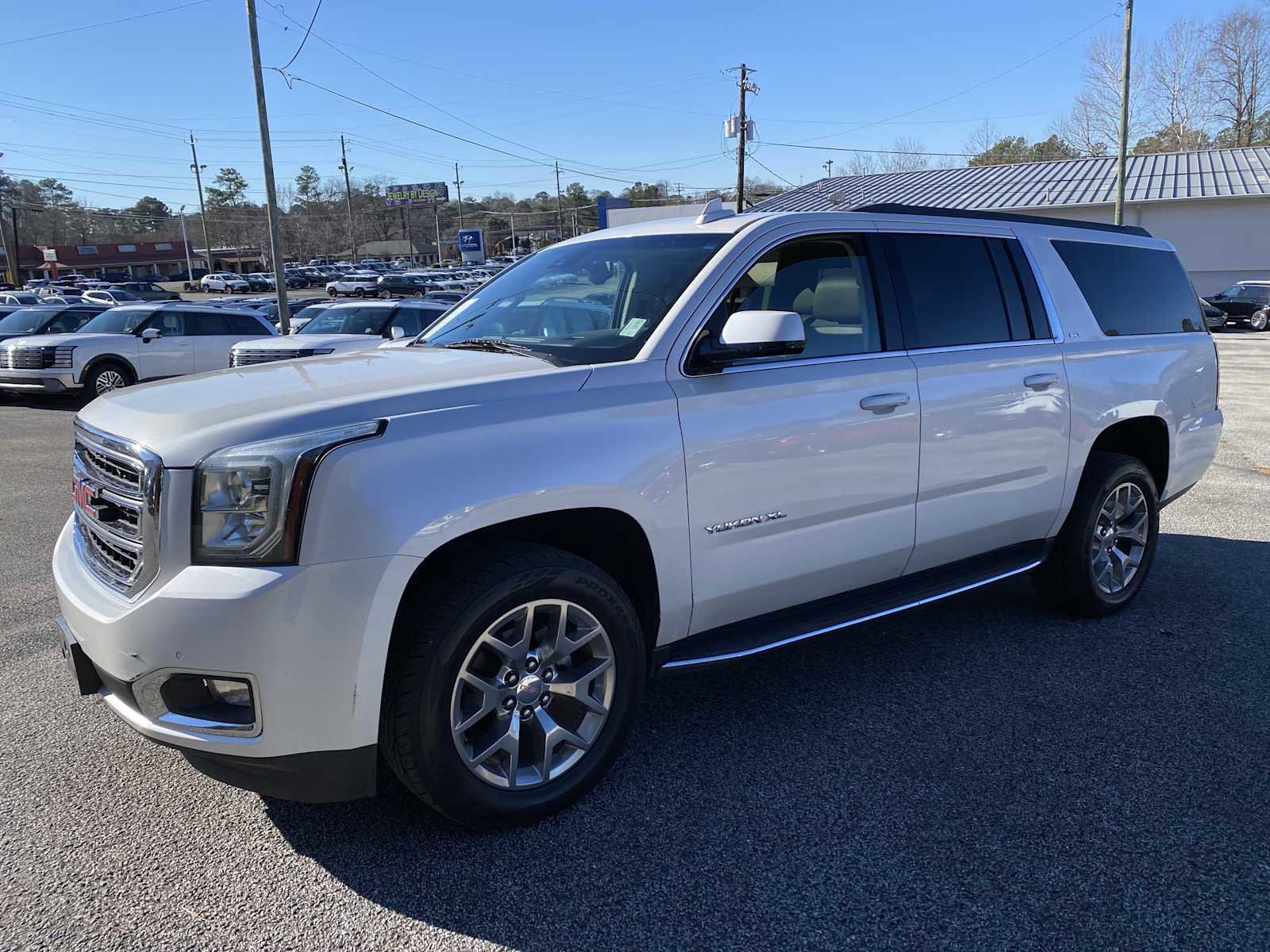 Used 2018 GMC Yukon XL SLT w/ Open Road Package image 10