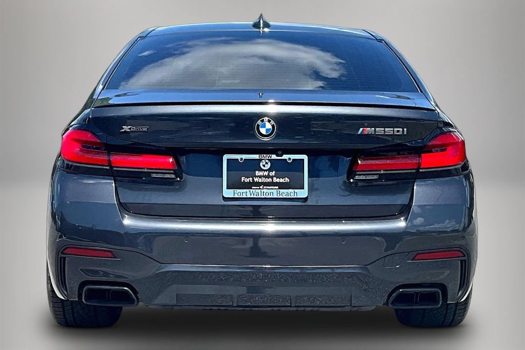 Used 2022 BMW M550i xDrive AWD/4WD image 5