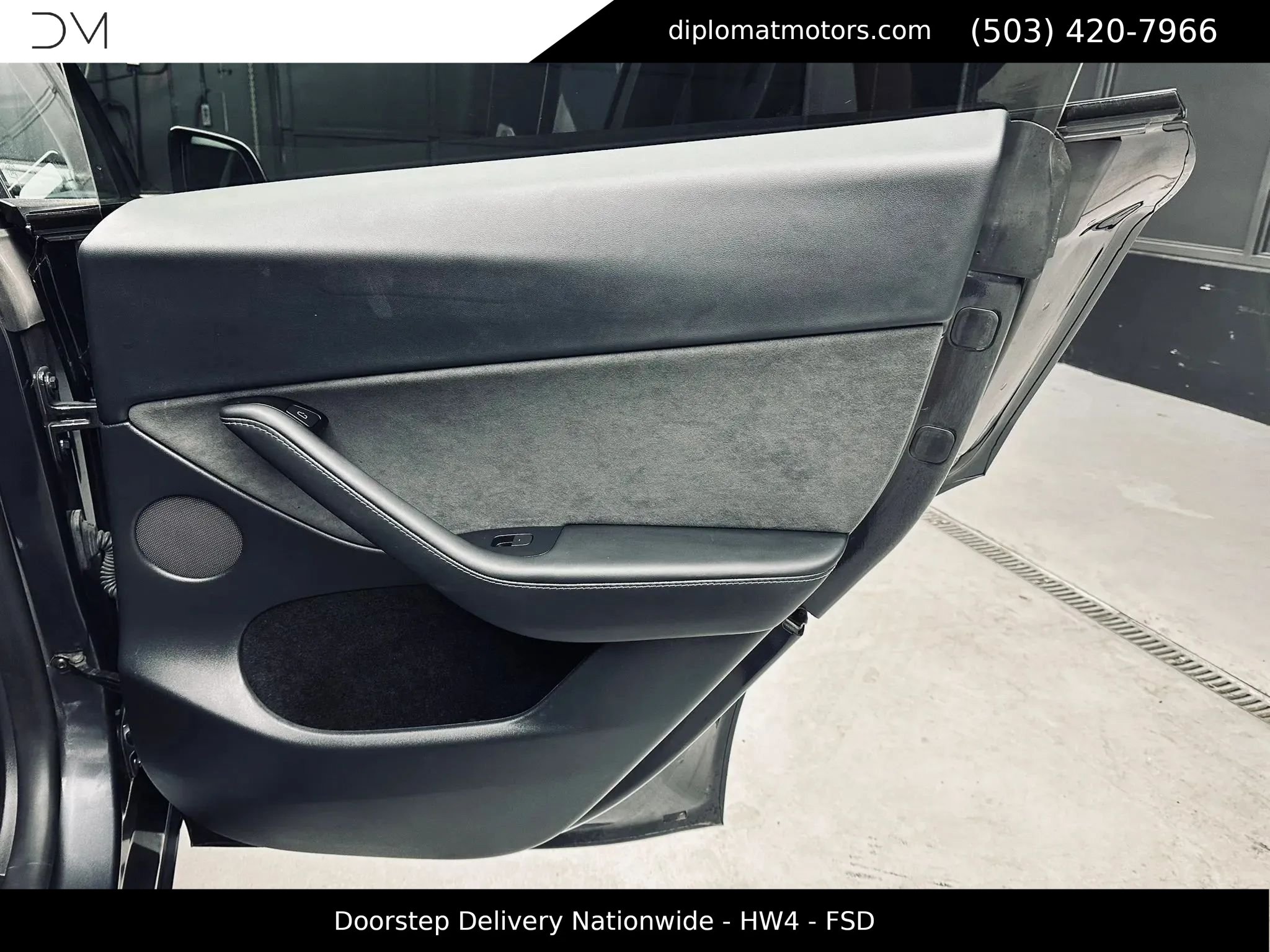 Used 2024 Tesla Model Y Performance AWD/4WD image 28