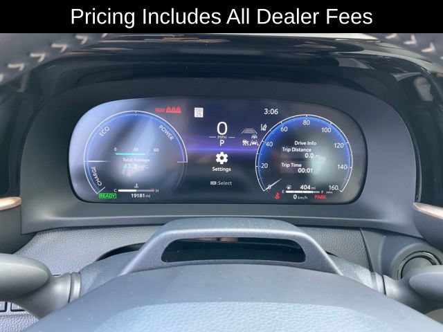Used 2025 Toyota Crown w/ Advanced Technology Package AWD/4WD image 11