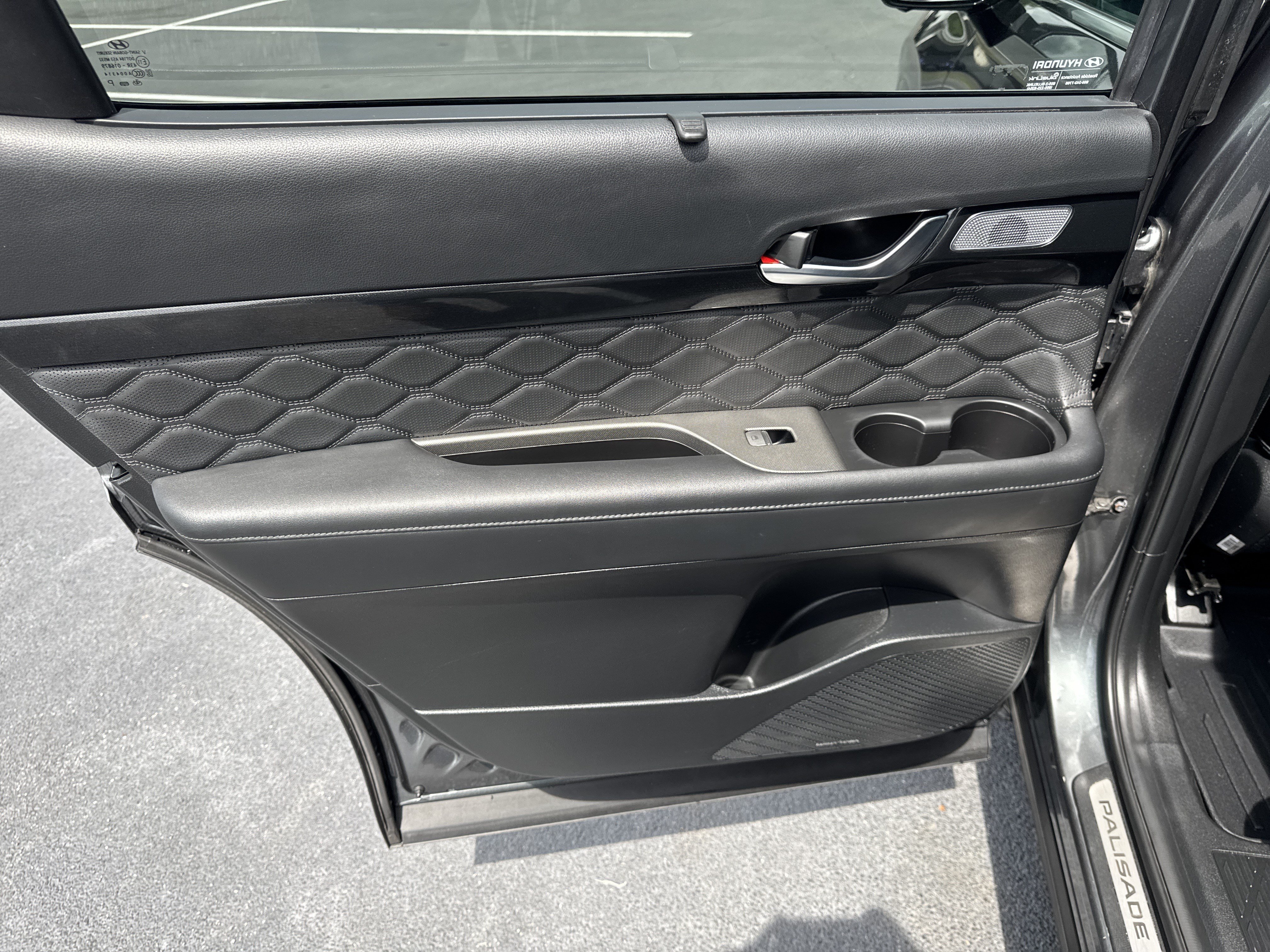 Used 2022 Hyundai Palisade Calligraphy w/ Cargo Package FWD image 29