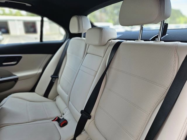 Used 2025 Mercedes-Benz C 300 4MATIC Sedan image 27