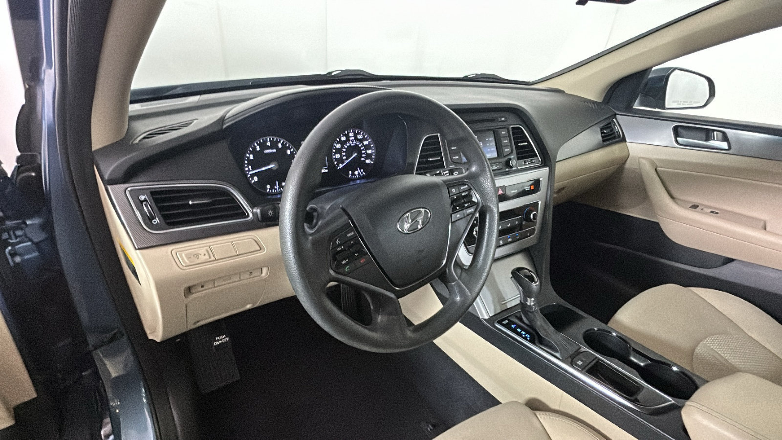 Used 2015 Hyundai Sonata Sport FWD image 17