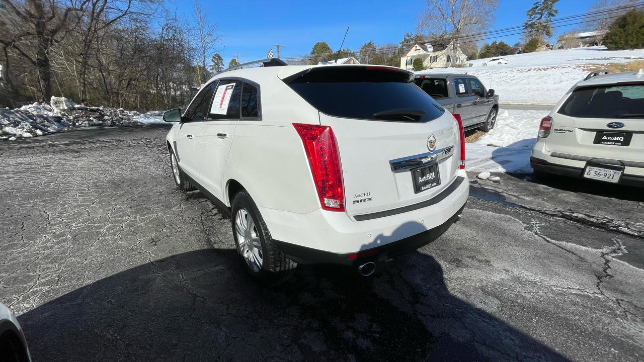 Used 2014 Cadillac SRX Luxury w/ Driver Awareness Package image 6