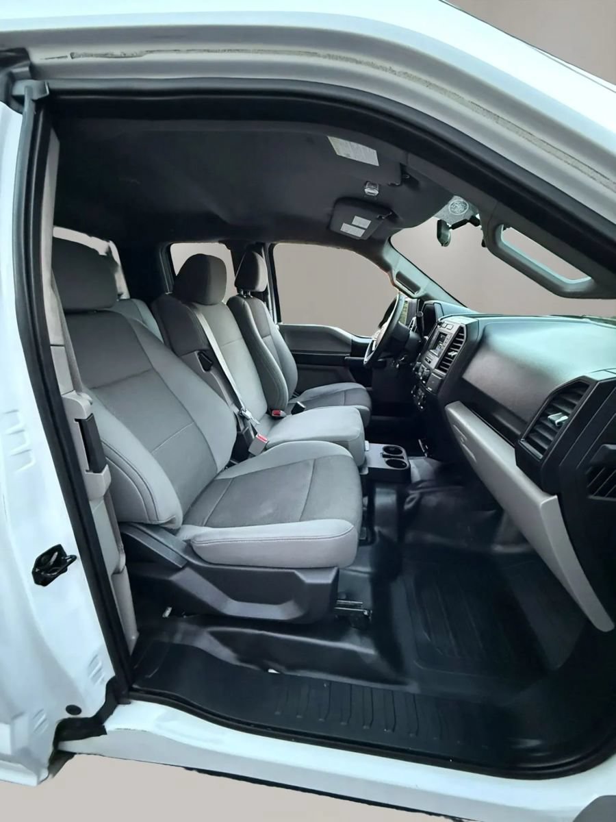 Used 2017 Ford F150 XL w/ Equipment Group 101A Mid RWD image 9
