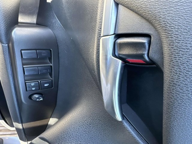 Certified 2024 Toyota Camry SE image 8